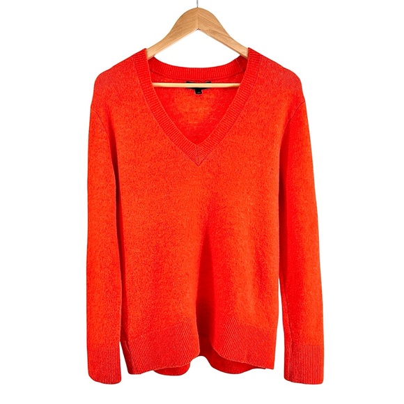 Banana Republic Womens Extra Fine Merino Wool Alpaca Sweater Medium VNeck Orange - Picture 1 of 16